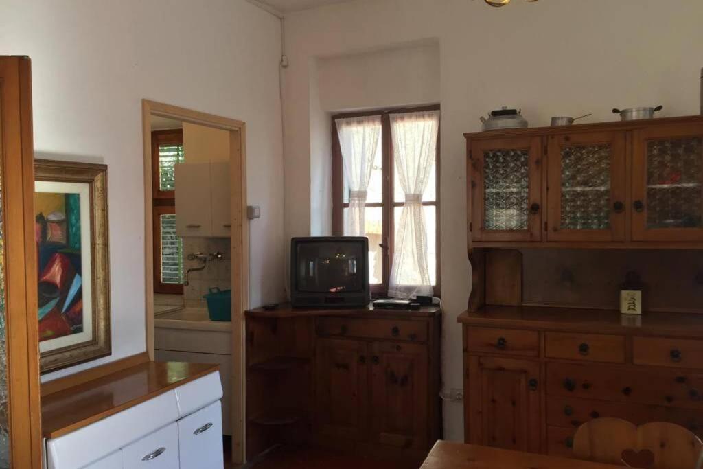 Nel Set Di Piccolo Mondo Antico Villa Viola Valsolda Kültér fotó
