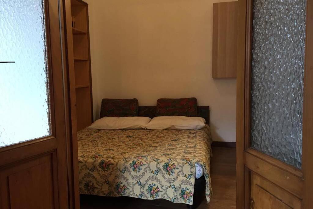 Nel Set Di Piccolo Mondo Antico Villa Viola Valsolda Kültér fotó