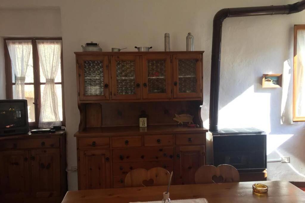 Nel Set Di Piccolo Mondo Antico Villa Viola Valsolda Kültér fotó