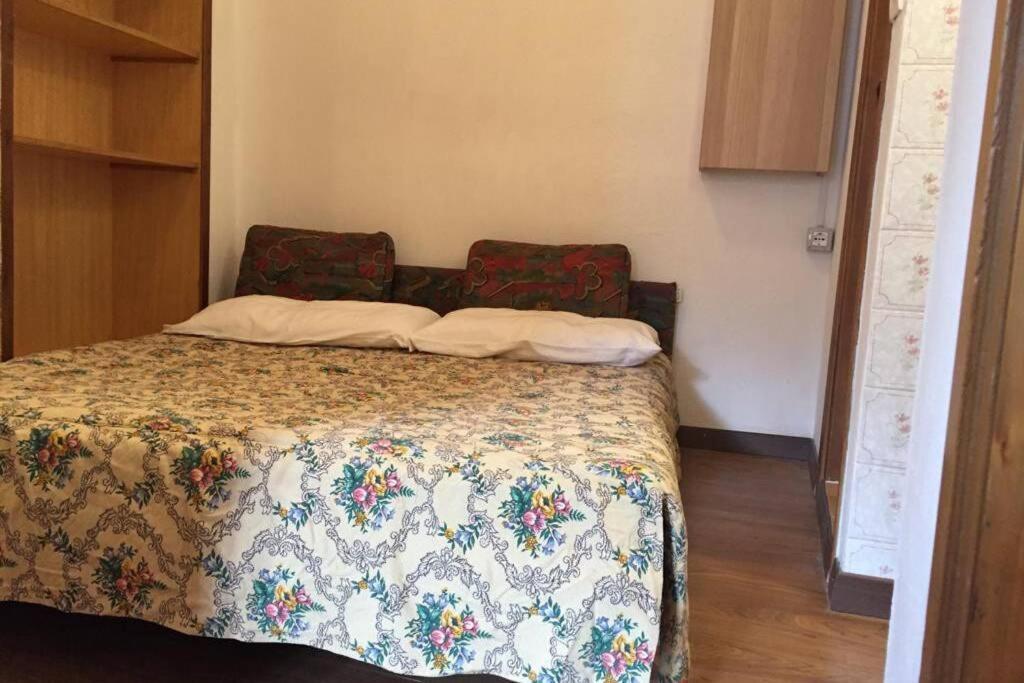 Nel Set Di Piccolo Mondo Antico Villa Viola Valsolda Kültér fotó