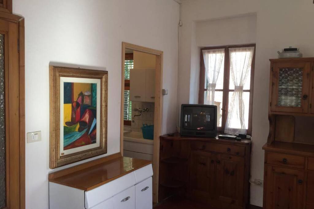 Nel Set Di Piccolo Mondo Antico Villa Viola Valsolda Kültér fotó