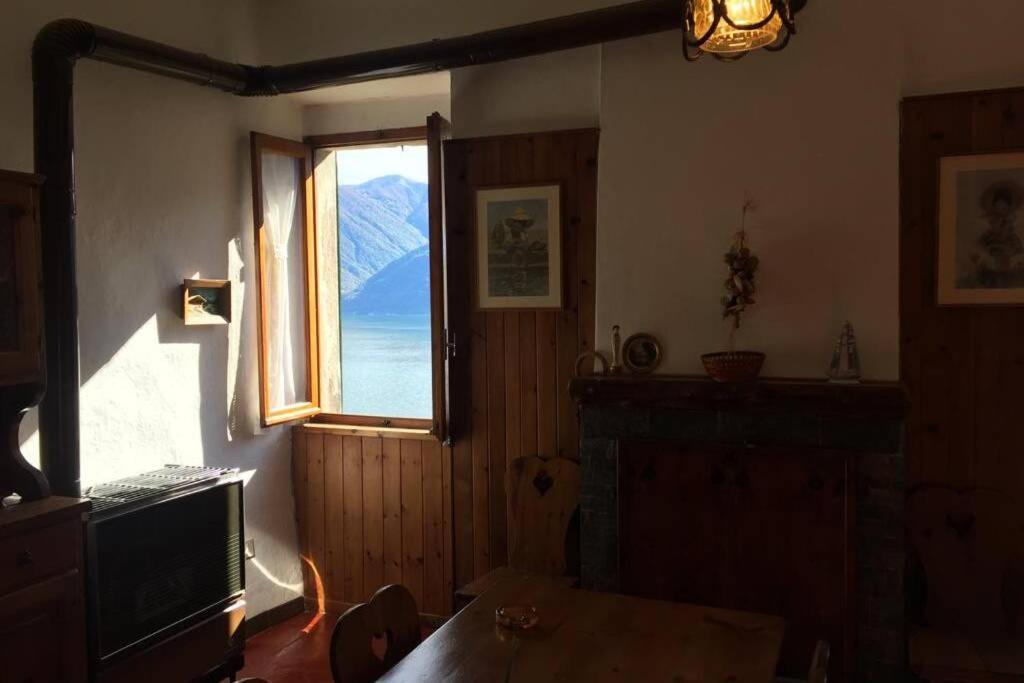 Nel Set Di Piccolo Mondo Antico Villa Viola Valsolda Kültér fotó
